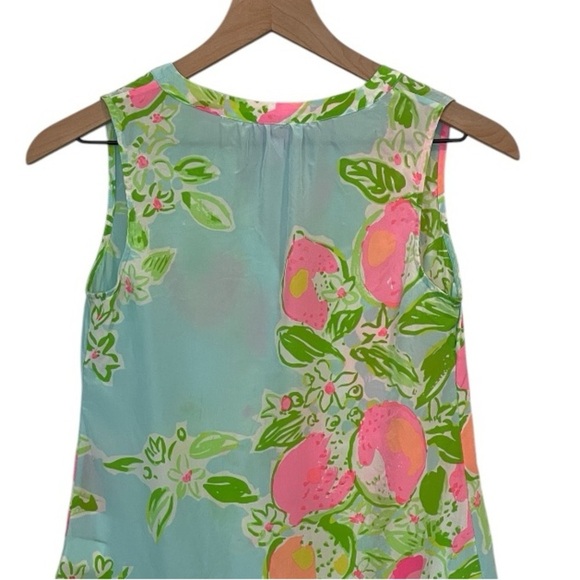 Lilly Pulitzer Stacey Floral Sleeveless Blouse - Blue and Pink, 100% Silk, XXS - Picture 13 of 14